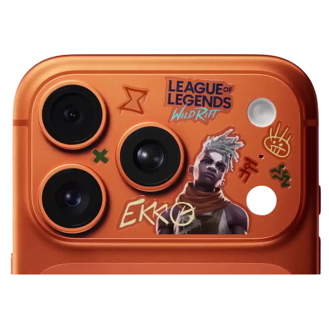 iPhone Sticker Trend: The Camera Plateau Revamped